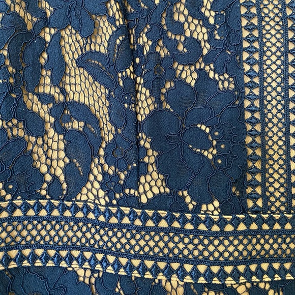 MissMay Maxi Lace Dress Blue/Tan Size M - Picture 5 of 8